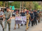 निवडणूक पार्श्वभुमीवर देवरी पोलिसांचा रूट मार्च