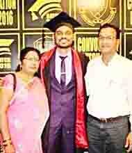 डॉ.युगल कापसे युपीएससी परिक्षेत उत्तीर्ण