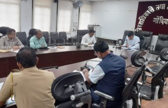 रस्ता सुरक्षा उपाययोजनांची प्रभावी अंमलबजावणी करा : जिल्हाधिकारी नायर