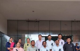 महसूल कर्मचाऱ्यांचे राज्यव्यापी आंदोलन; काळ्याफिती लावून सुरुवात