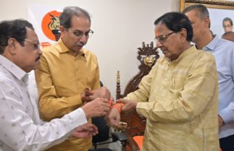 माजी आमदार कुथेंची घरवापसी; उद्धव ठाकरेंनी शिवबंधन बांधून केले स्वागत