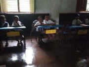 विद्युत गळतीने शालेय विद्यार्थ्यांना शॉक; मोठा अनर्थ टळला