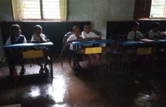 विद्युत गळतीने शालेय विद्यार्थ्यांना शॉक; मोठा अनर्थ टळला