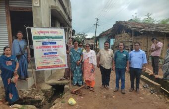 इसापूर येथे रस्ता बांधकामाचे भूमिपूजन