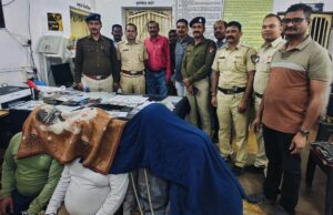 दक्षिण पूर्व मध्य रेलवे, रेलवे सुरक्षा बल, नागपुर मंडल द्वारा “ऑपरेशन यात्री सुरक्षा’’ के तहत 6.68 लाख रुपये के स्वर्ण आभूषण चोरी प्रकरण का 48 घंटे में पर्दाफाश, 04 आरोपी गिरफ्तार