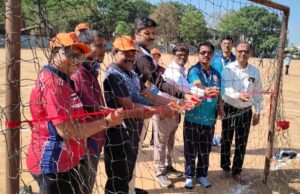 आदिवासी विकास विभागातील देवरी प्रकल्पांतर्गत अधिकारी कर्मचारी क्रीडा स्पर्धेला सुरुवात