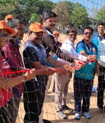 आदिवासी विकास विभागातील देवरी प्रकल्पांतर्गत अधिकारी कर्मचारी क्रीडा स्पर्धेला सुरुवात